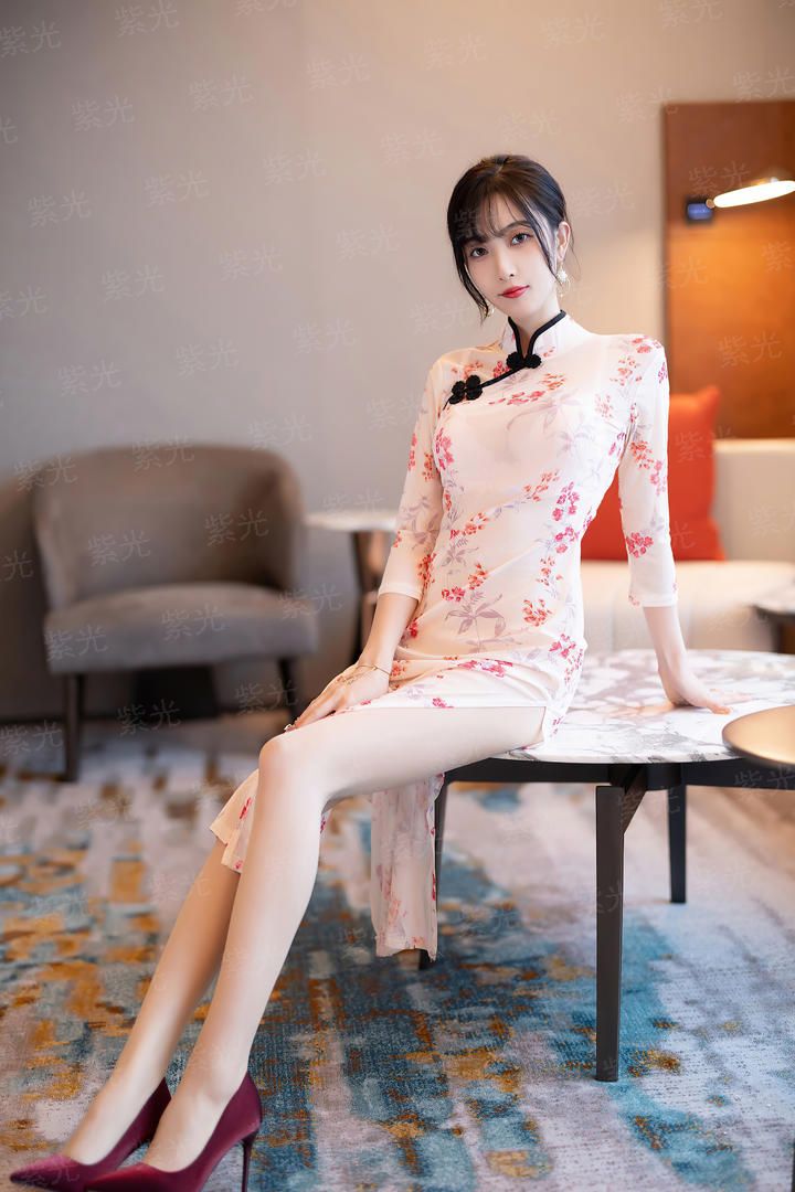 美女佛界师