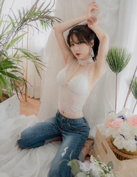 豪门蜜爱：总裁的迷糊小娇妻