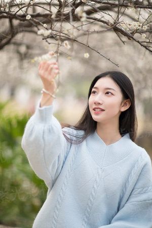 跪下，叫娘子