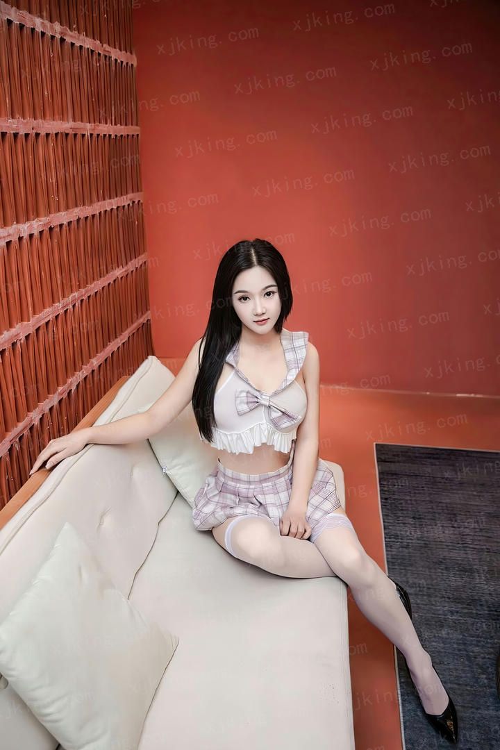 呆萌小神算：腹黑天师请接招！