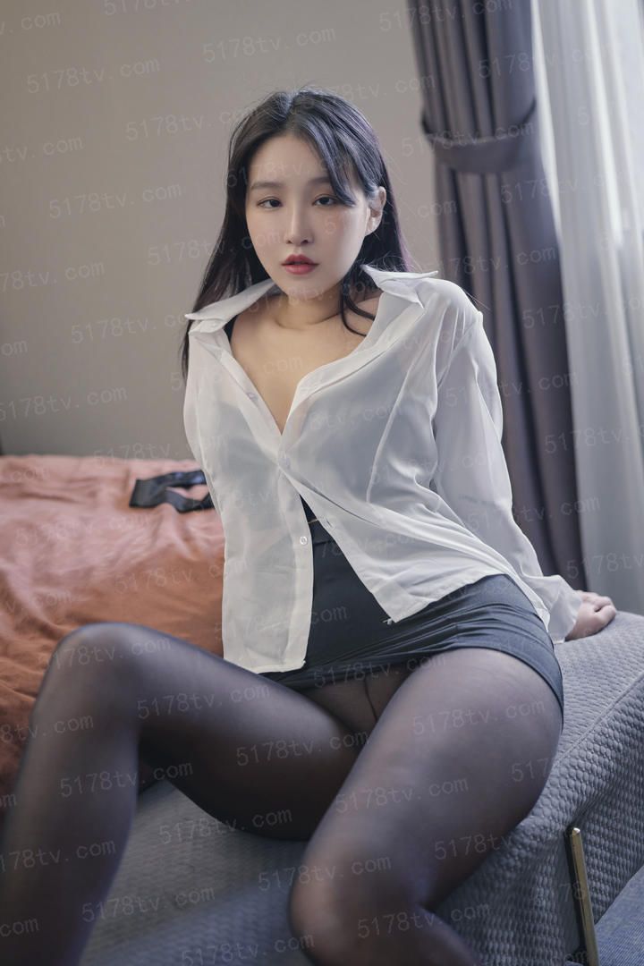 驻颜太后：六十老来俏