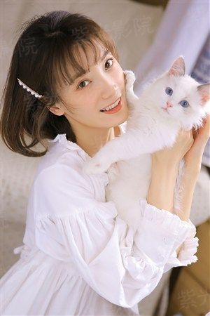 PeroPero教师3 - 泳装章节1