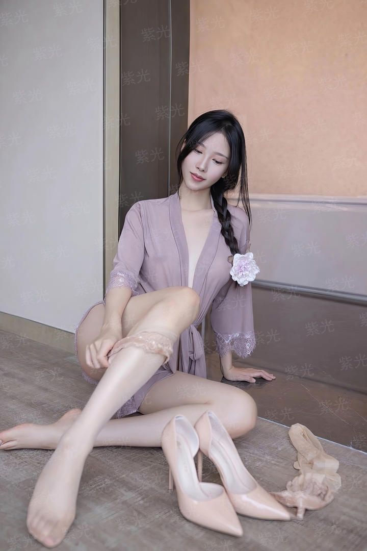校草h