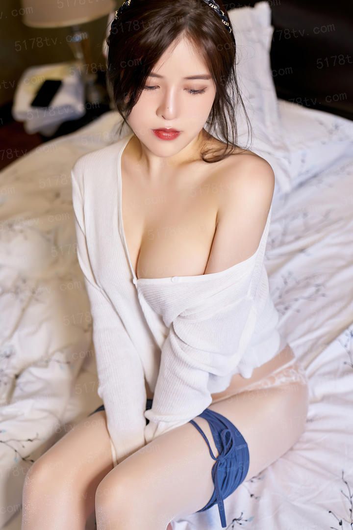 我和女同学的都市生活