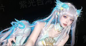 总有歌声喺隔离