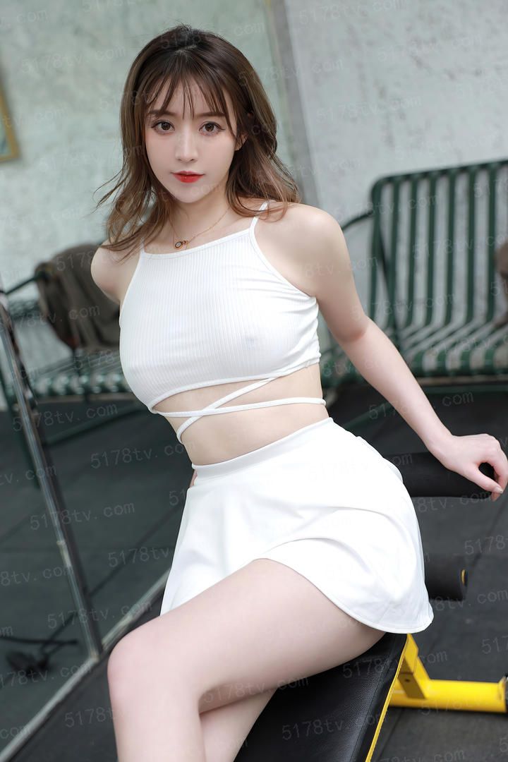 嘘，严肃点，我是来吓人的