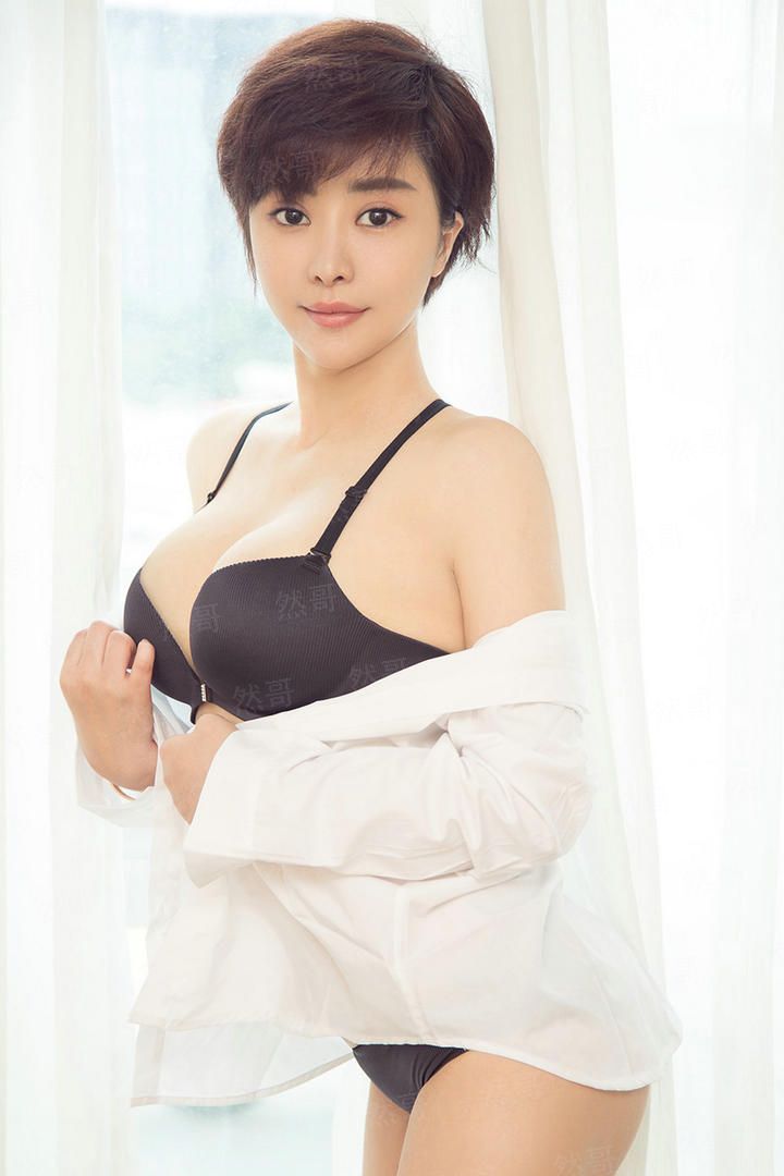 腹黑皇后：步步为营