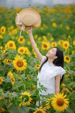 弃儿重生未来